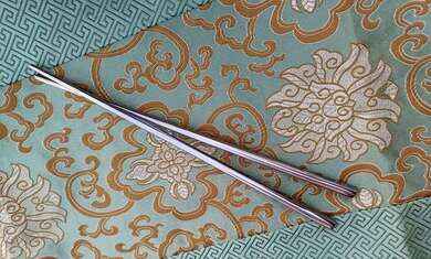 Prémiové těžké korejské hranaté hůlky 