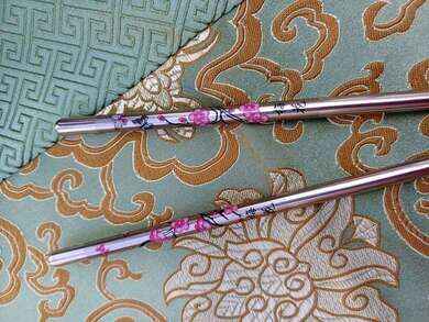 Kulaté kovové sakury 