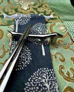 Korejské laserované hůlky s drakem 